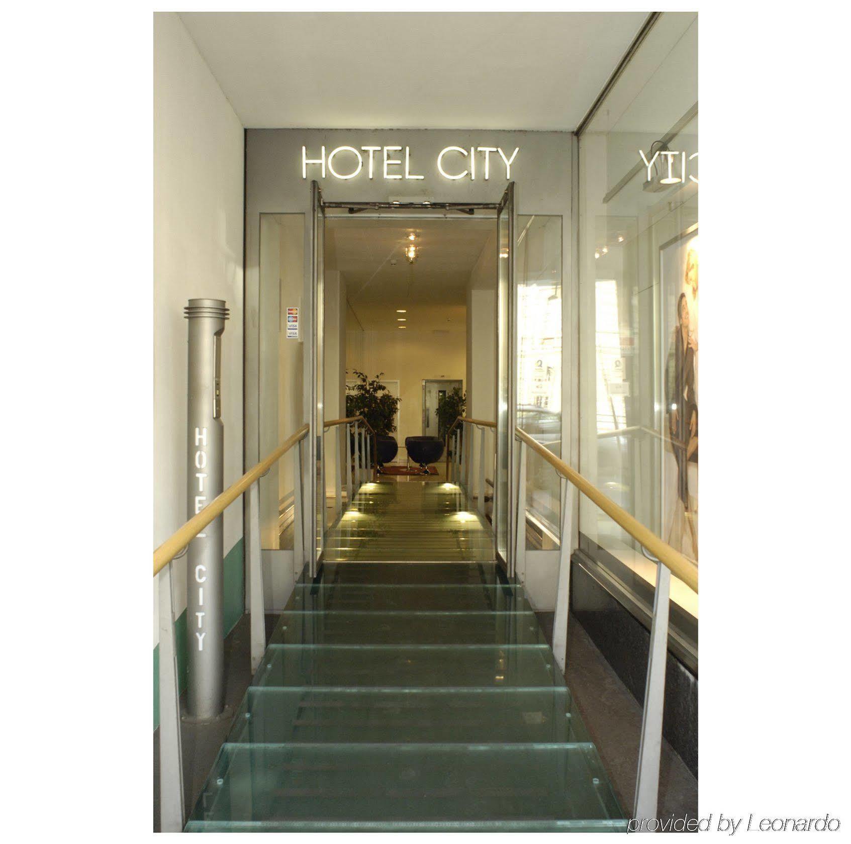 Hotel City Am Bahnhof Берн Экстерьер фото